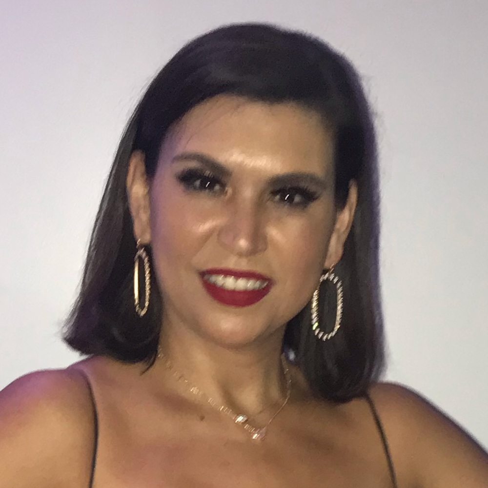 Meet your Posher, Liza